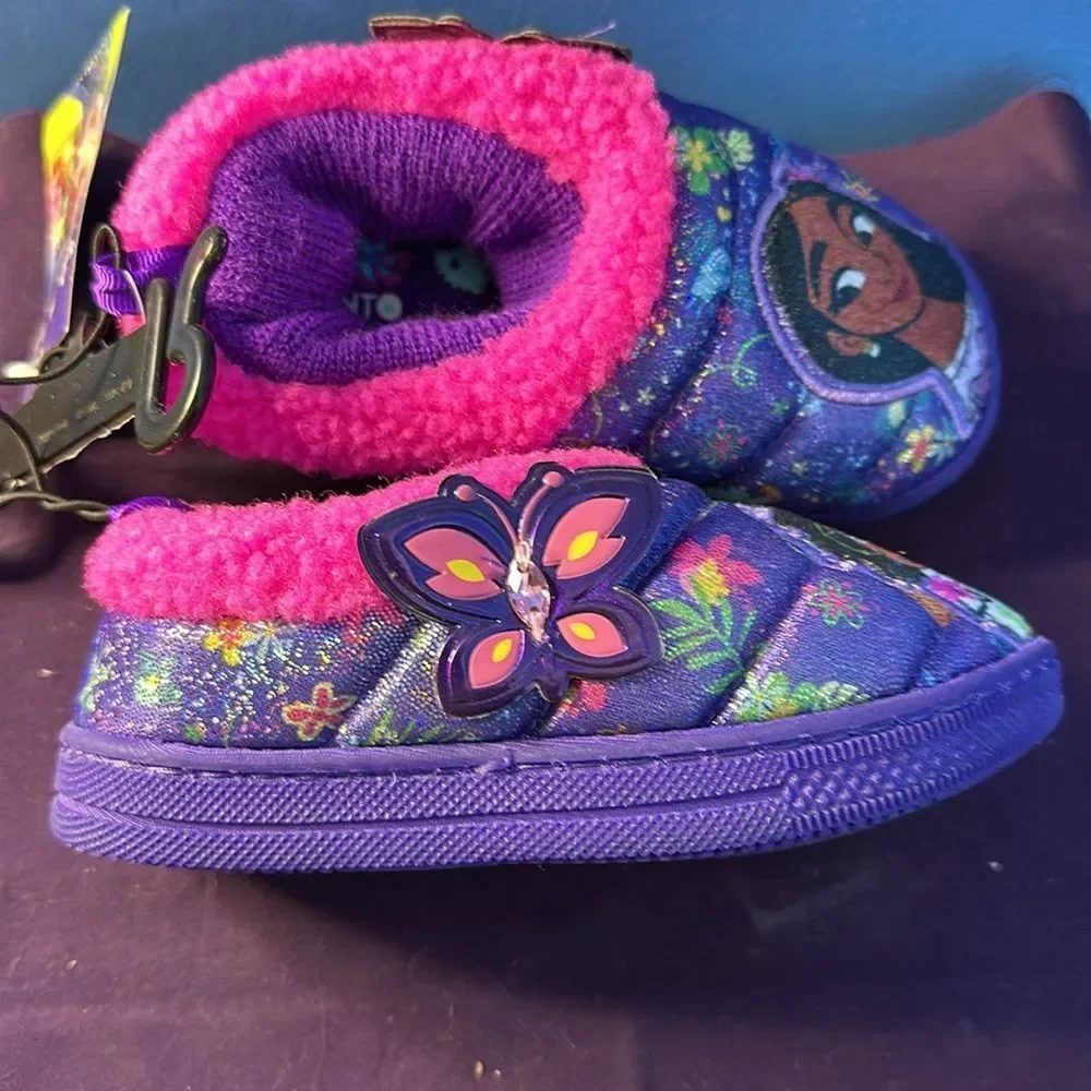 NWT Disney Encanto Girls Mirabel Hard Sole Slippers Purple Pink Size 7-8